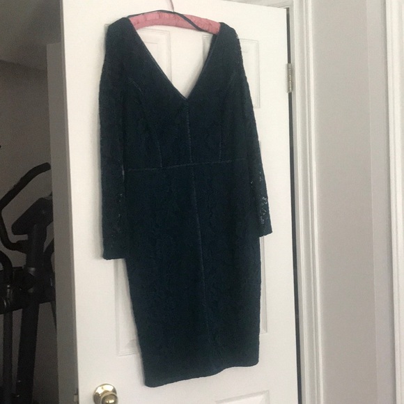 Le Chateau Dress size L - Picture 1 of 7